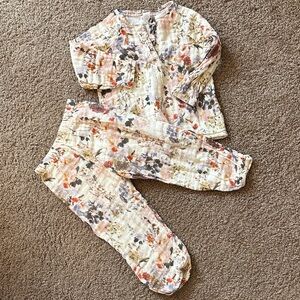 Lou Lou and Company Kids Floral Cream Set 2T